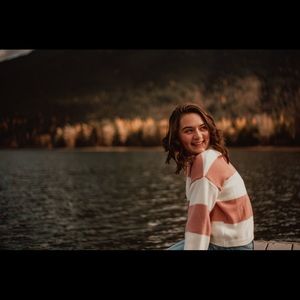 Meet your Posher, Kayla